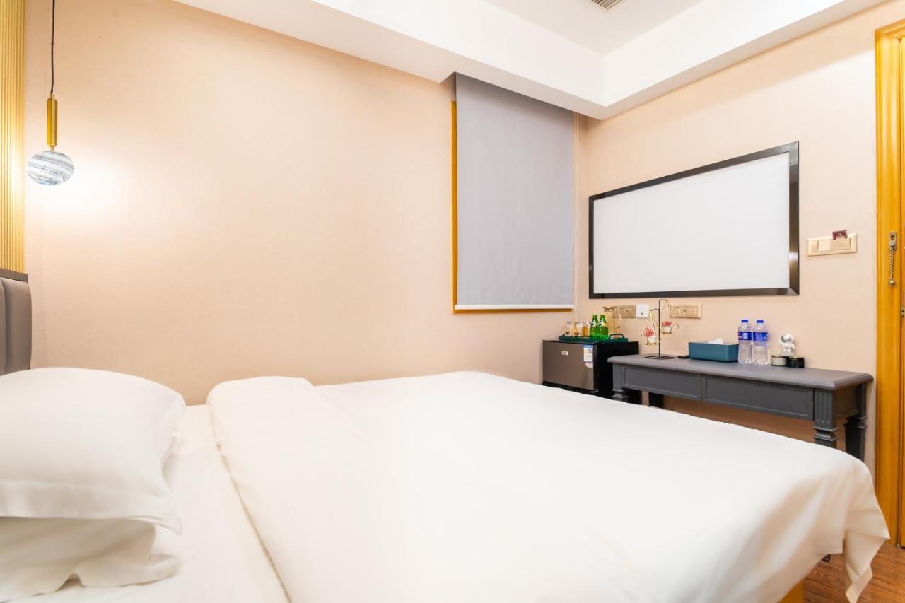 Puzzle Hotel - Zhongshan 8Th Road Chenjiaci Subway Station Branch Cantón Exterior foto